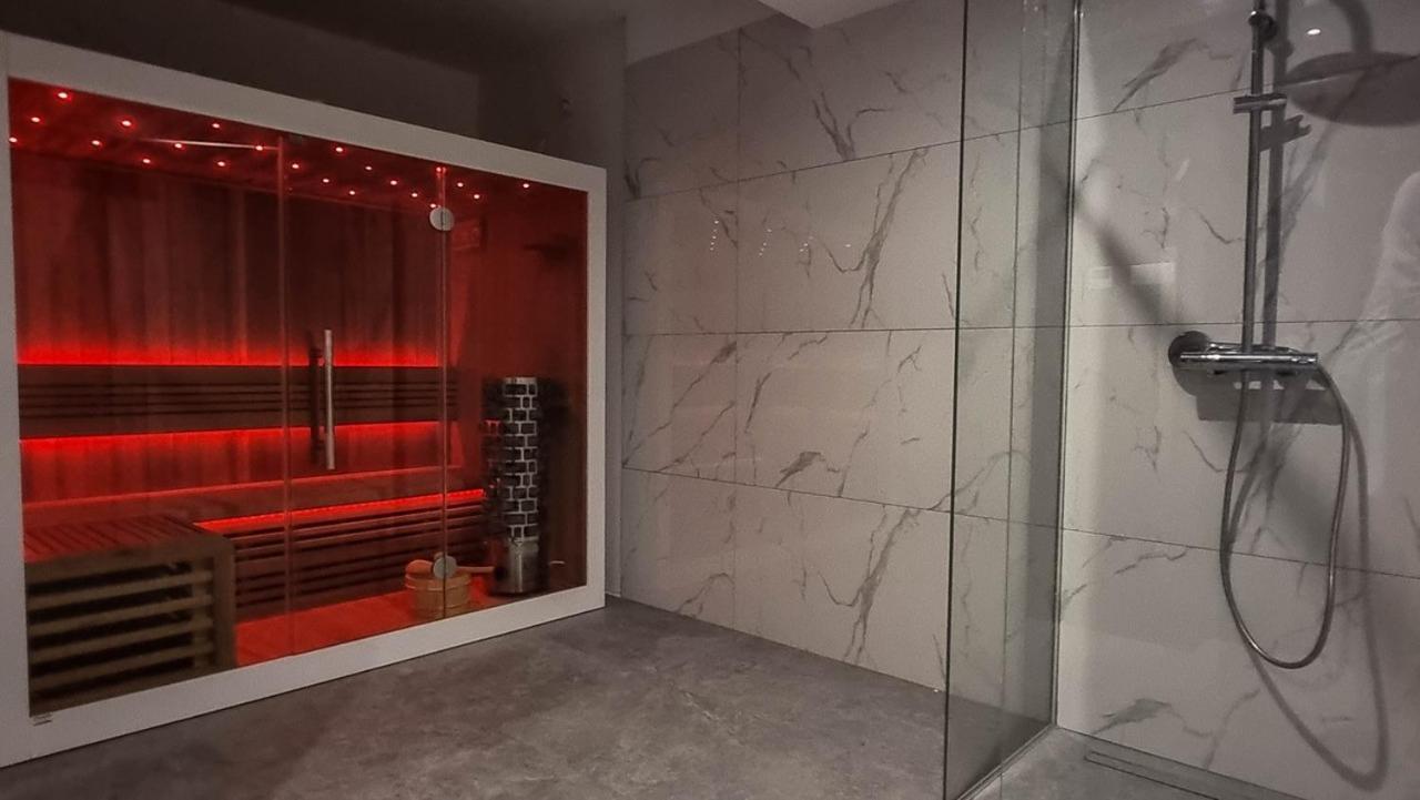 - Wisus Apartment *